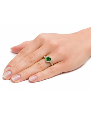 14k Gold Engagement Ring with Green Heart Zirconia | Elegant Heart-Shaped Ring