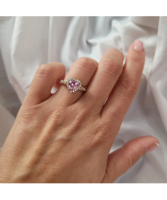 14k Gold Ring with Pink Heart Cubic Zirconia