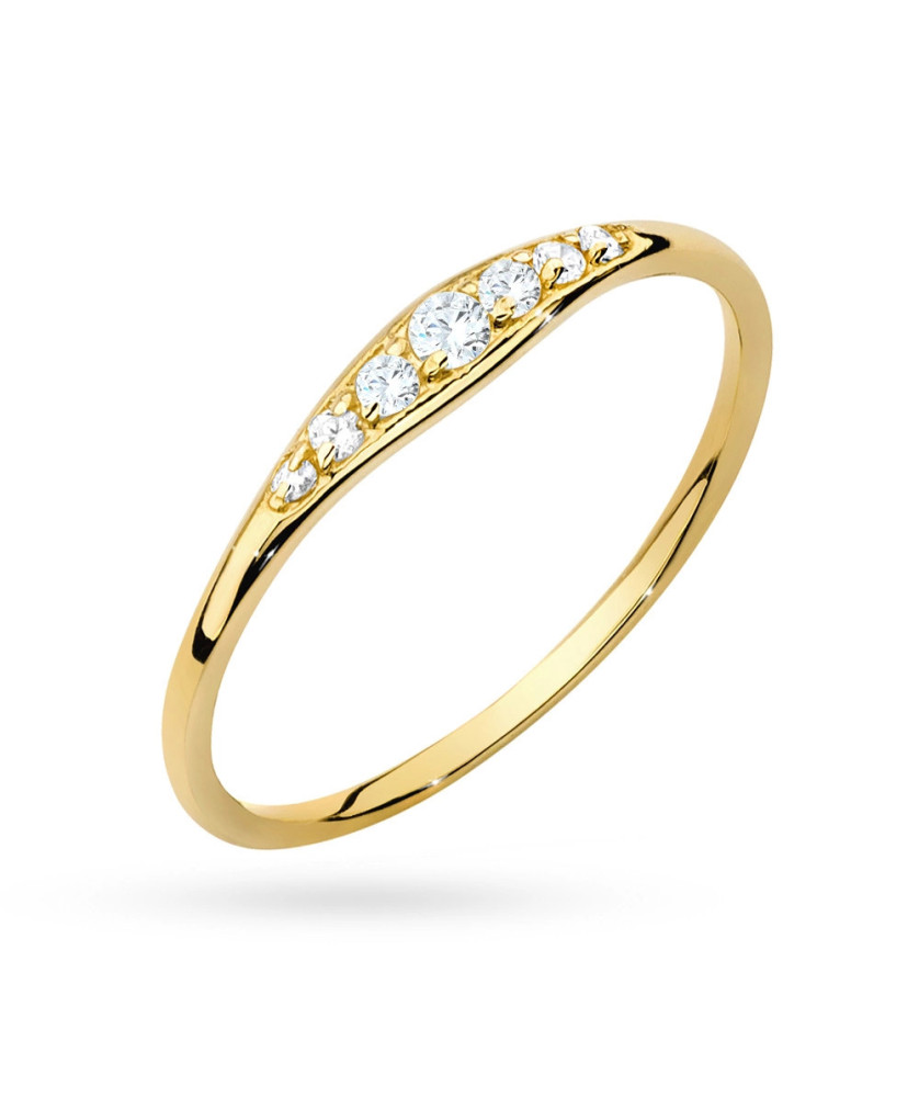 8ct Gold Delicate Cubic Zirconia Ring