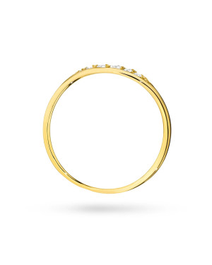 8ct Gold Delicate Cubic Zirconia Ring