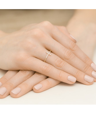 14k Gold Ring with Zirconia Cross