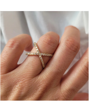 14k Gold X-Shaped Ring With Cubic Zirconia