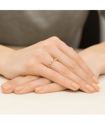 8k Gold Ring with Black Cubic Zirconias – Delicate Women’s Jewellery