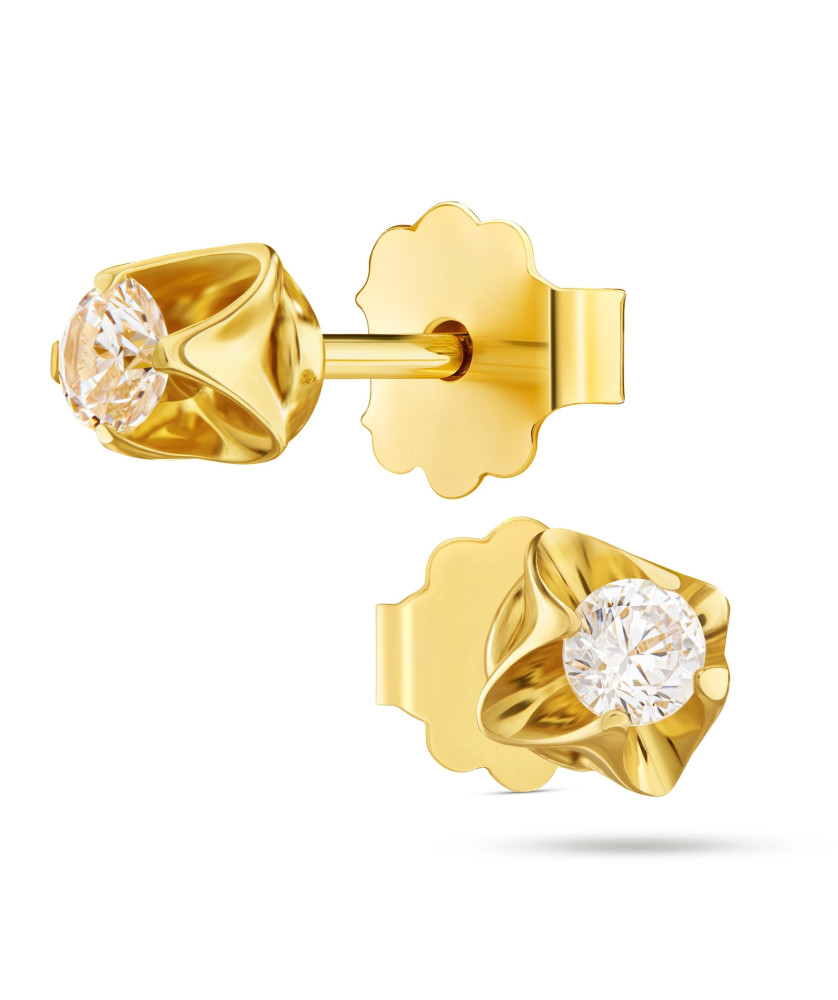 Delicate gold earrings with zirconia