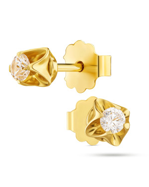 Delicate gold earrings with zirconia