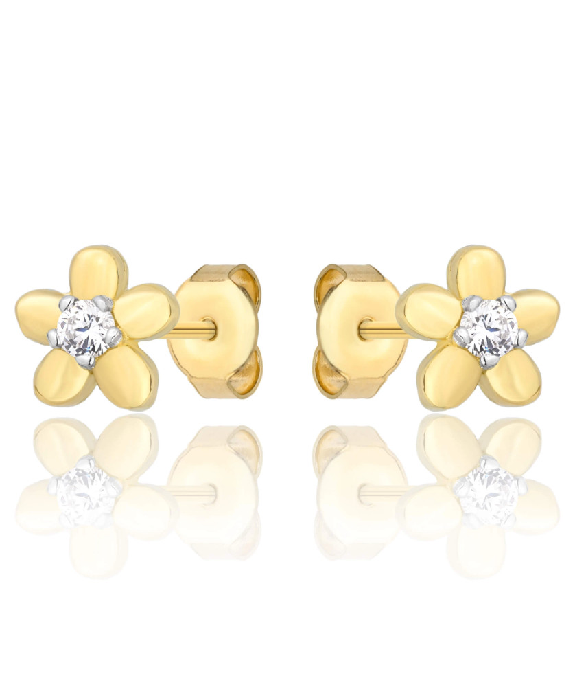 Delicate white flower 8k gold earrings