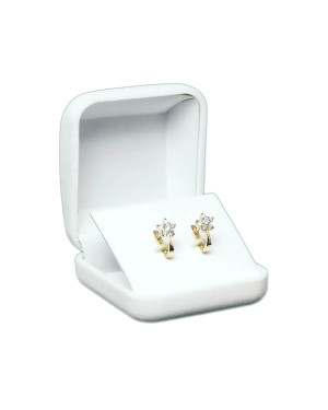 Gold earrings with stars
