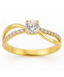 Gold engagement ring with cubic zirconia 8k