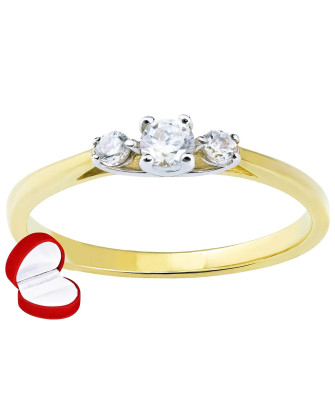 Delicate engagement ring 8k zirconia