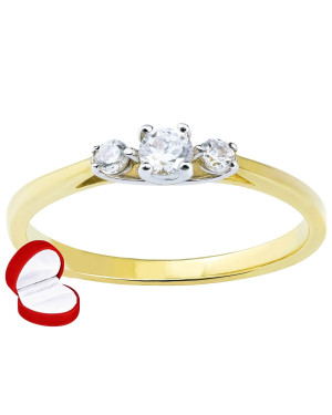 Delicate engagement ring 8k zirconia