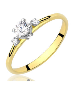 Delicate engagement ring cubic zirconia 8k