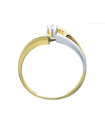 Ring with white stone 8k