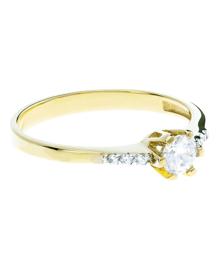 Engagement ring with white stones 8k classic