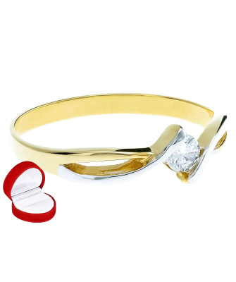 Engagement ring 8k modern style white stone