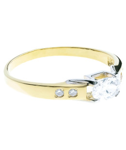 Gold engagement ring 8k classic design white zircons