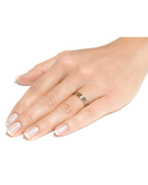 Ring stone cubic zirconia intertwined pattern 8k