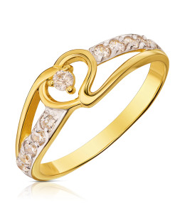 Gold heart ring with cubic zirconia