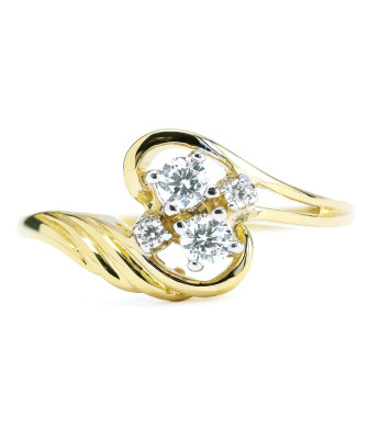 Gold ring with cubic zirconia 8k