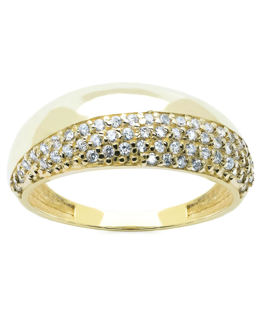 Thick gold ring with cubic zirconia