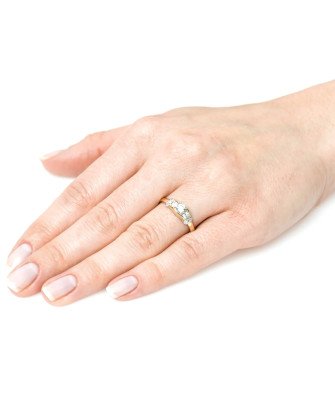 Golden ring 8k classic white stones
