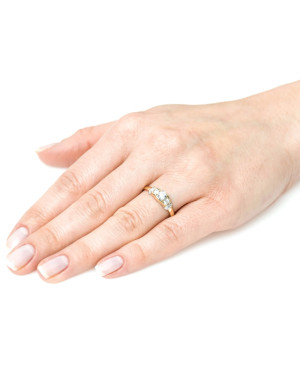 Golden ring 8k classic white stones