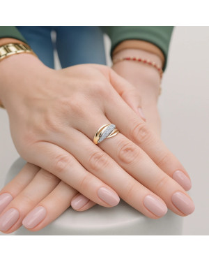 Ring with stones interwoven pattern 8k