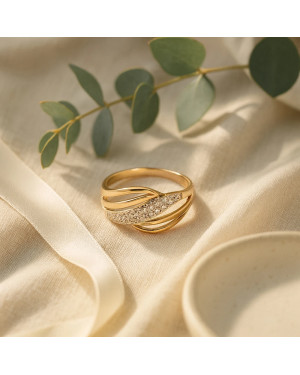 Ring with stones interwoven pattern 8k