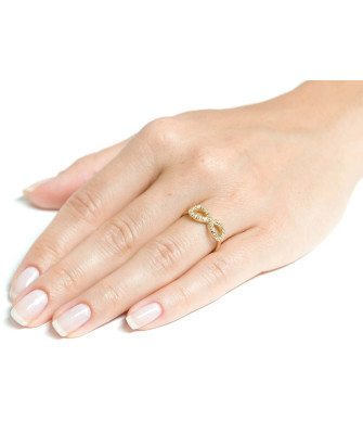 Gold infinity ring with zirconia