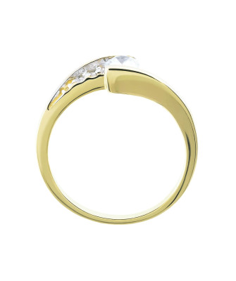 Gold ring with an asymmetrical pattern