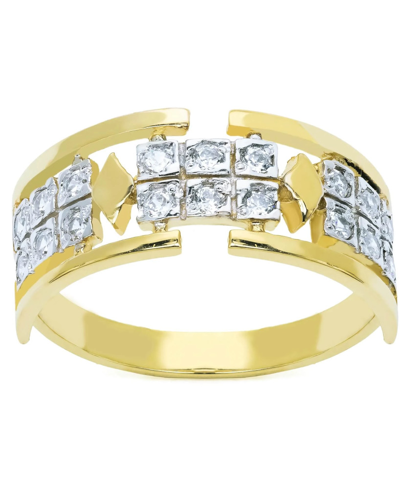 Wide gold ring with cubic zirconia