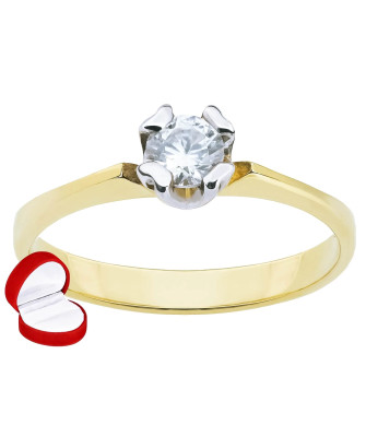 Engagement ring with cubic zirconia 8k