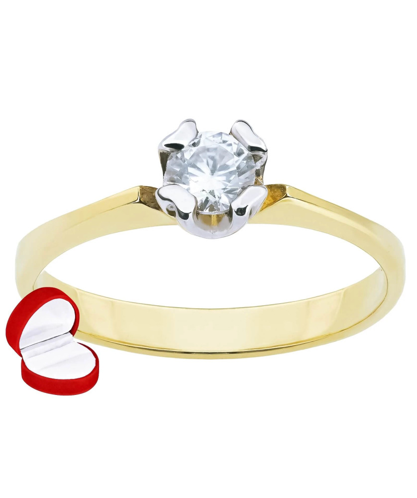 Engagement ring with cubic zirconia 8k