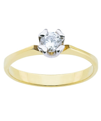 Engagement ring with cubic zirconia 8k