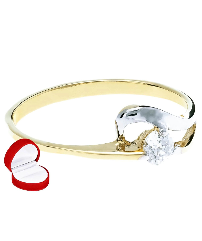 Gold ring with stone 8k
