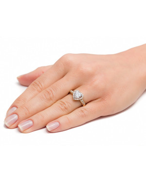8ct Yellow Gold Heart Engagement Ring