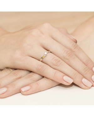 14k Gold Ring with 0.30ct Brilliant Diamond