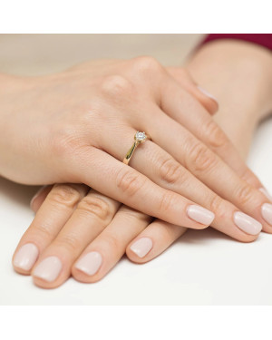 14k Gold Ring with 0.20ct Brilliant Diamond