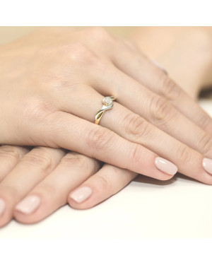 Złoty Pierścionek 14k z diamentem brylant 0,04ct