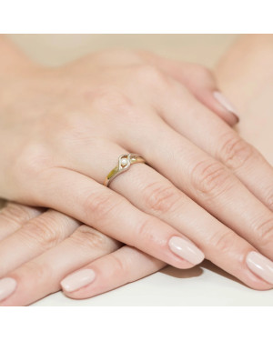 14k Gold Ring with Diamond Brilliant 0.04ct