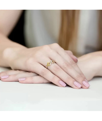 14k Gold Ring with 0.04ct Brilliant Diamond