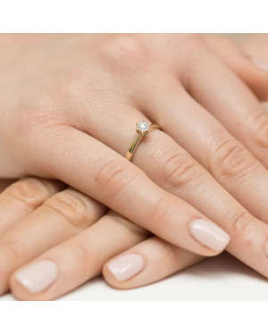 Złoty Pierścionek 14k z diamentem brylant 0,05ct
