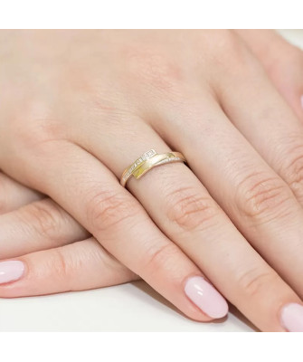 14k Gold Ring with 0.02ct Brilliant Diamond