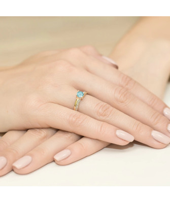 14k Gold Ring with Topaz Diamond 0.50ct