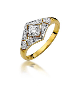 14k Gold Ring with 0.10ct Brilliant Diamond