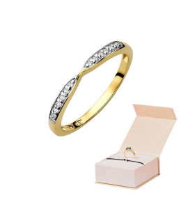 14k Gold Ring with 0.10ct Brilliant Diamond