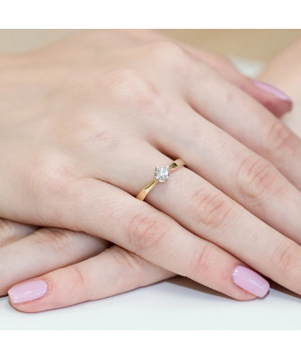14k Gold Ring with 0.20ct Brilliant Diamond