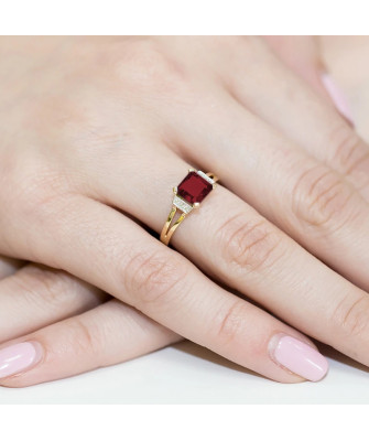 14k Gold Ring with Garnet Diamond 1.30ct
