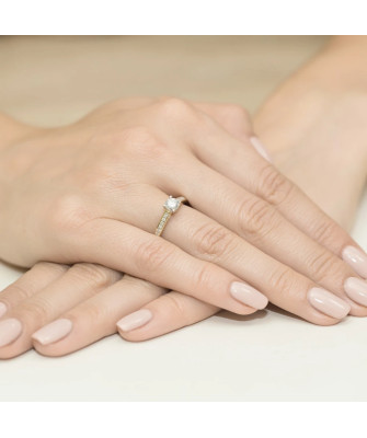 14k Gold Ring with 0.36ct Brilliant Diamond