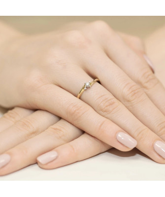 Złoty Pierścionek 14k z diamentem brylant 0,12ct