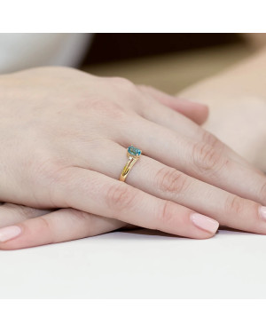 14k Gold Ring with 0.50ct Topaz Diamond